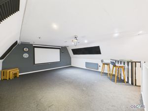 Photo 19- click for photo gallery